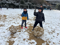 2年1組_れんらく_井場木　才紀_雪遊び_7